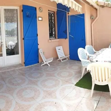 Maison De Les Pieds Dans L'eau Port Feriehus Leucate